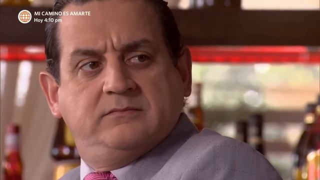 Al Fondo hay Sitio 5: Grace le hizo una escena de celos a Nicolás en pleno trabajo (Capítulo 142) смотреть онлайн
