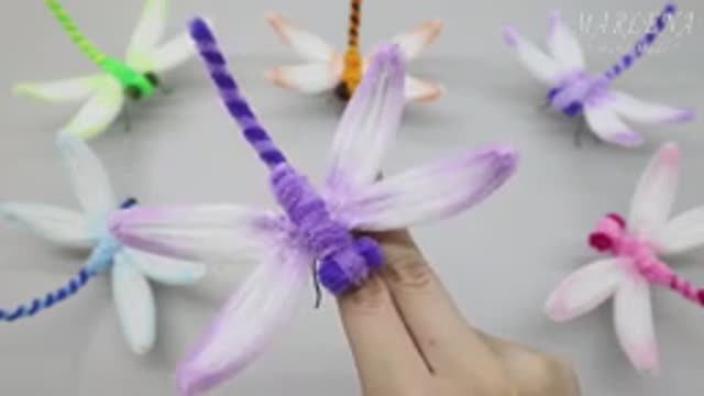 СТРЕКОЗА ОЧЕНЬ ПРОСТО! Как сделать СТРЕКОЗУ из синельной проволоки! Dragonfly! смотреть онлайн