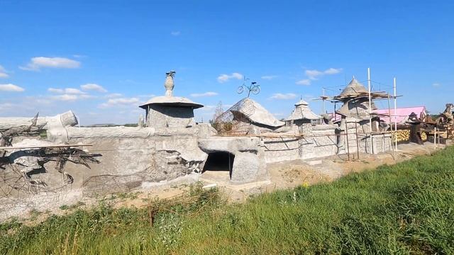 Строительство забора без кирпича декор забора из арт бетона.крепость. парк. смотреть онлайн