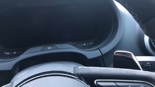 Audi RS3 2.5 TFSI S Tronic Quattro смотреть онлайн