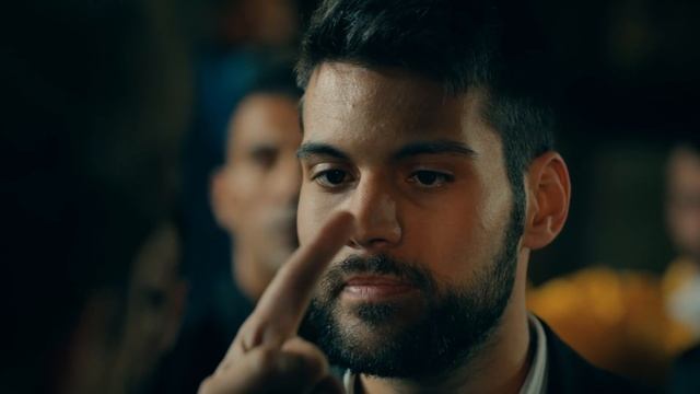 Çukur 3.Sezon 5.Bölüm - Elimi Öpeceksin! смотреть онлайн