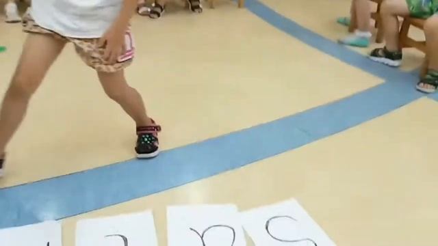 Kindergarten Phonics Games - 6 Simple ESL Activities смотреть онлайн