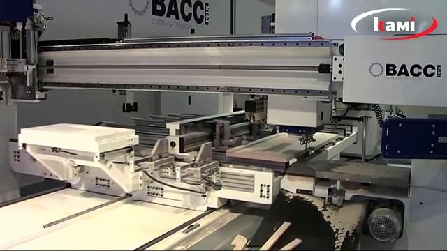 Изготовление каркасов диванов на пильном центре с ЧПУ BACCI MASTERCUT смотреть онлайн