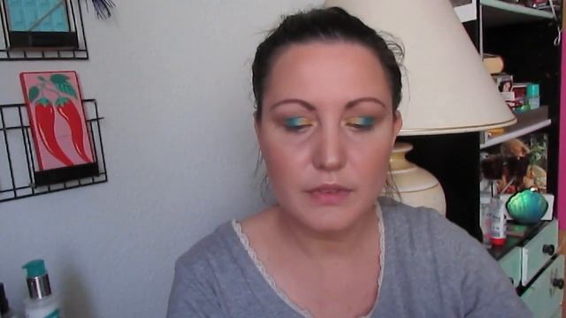 Макияж с палеткой ESSENCE Disney Princess JASMIN смотреть онлайн