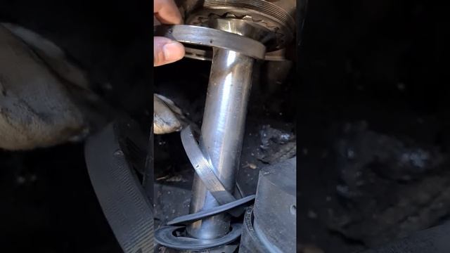 Ремонт вездехода МТЛБ. Фиксация муфт полуосей, привода портовой передачм смотреть онлайн