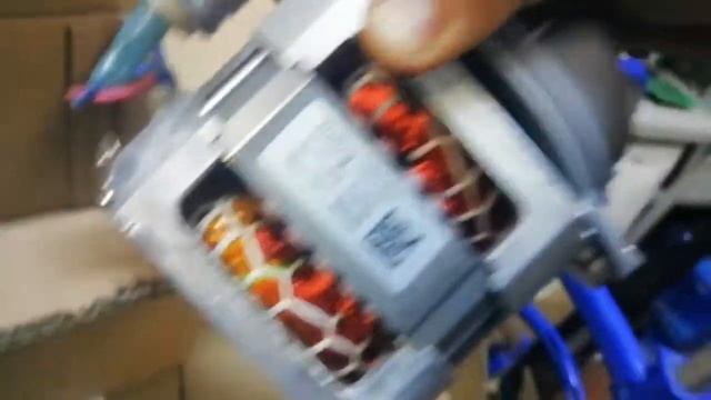 Циркуляцилнный насос посудомоечной машины Beko 1740701900 смотреть онлайн