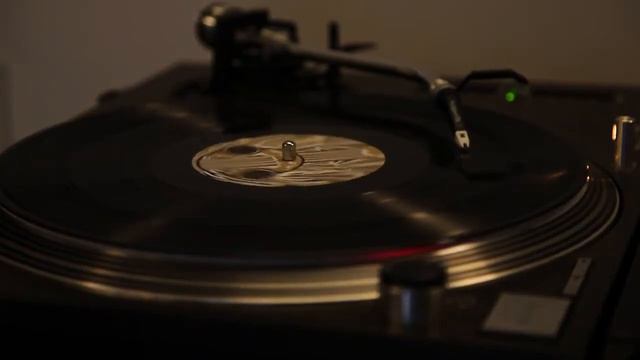 Synkro&Robert Manos-In My Arms смотреть онлайн