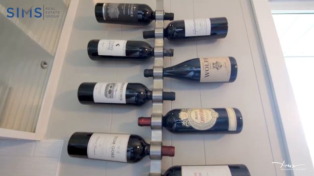 3017 Hillview Road - Ocean View Lantzville Home w/ tons of Upgrades смотреть онлайн