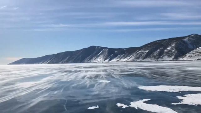 Ледовое путешествие вокруг острова Ольхон смотреть онлайн