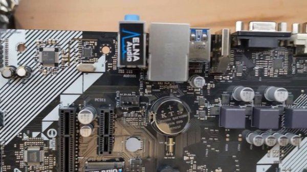 AsRock B450M-HDV R4.0 - Motherboard Unboxing and Overview