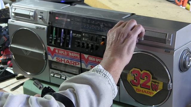 Sharp GF-575 ZB Restored service inside Pictures Features Explained rec/play radio cassette смотреть онлайн