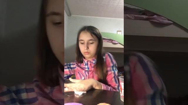 Делаю слайм из клея пва луч , тетрабората и воздушного пластилина!!!❤️ смотреть онлайн