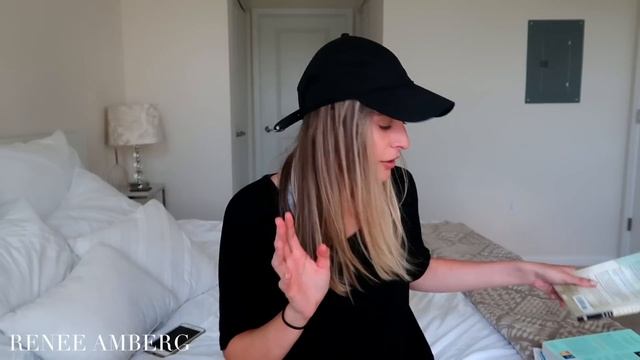 SUMMER READING LIST | 8 Self Help & Fiction Books | BOOK CLUB ANNOUNCEMENT смотреть онлайн