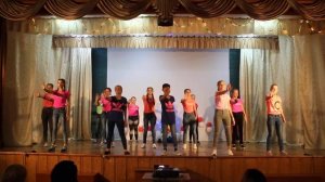 Танцуйте с нами! Современный танец девочек!