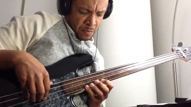 NAIMA - John Coltrane, David Marion bass cover смотреть онлайн