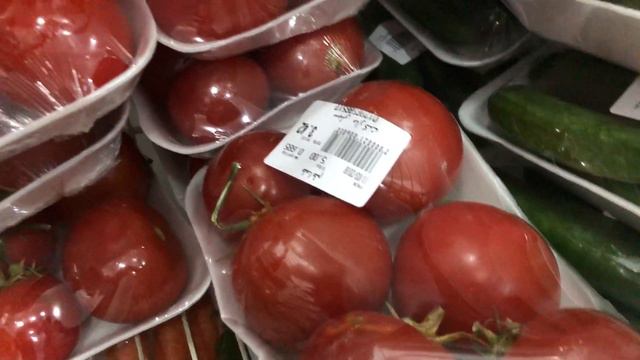 Продуктовый магазин в районе Эль Ахея 16 смотреть онлайн