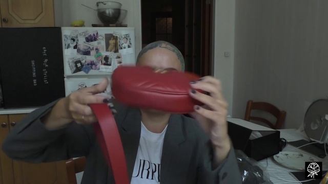 Подарки на день рождения от GUCCI, PRADA и ACNE ! UNPACKING смотреть онлайн