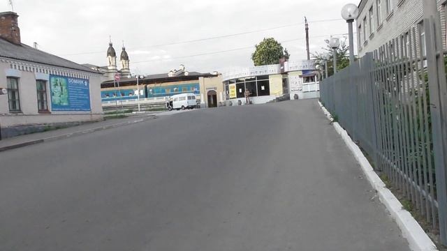 FHD. Весна. Жмеринка: центр города, ж/д вокзал снаружи смотреть онлайн