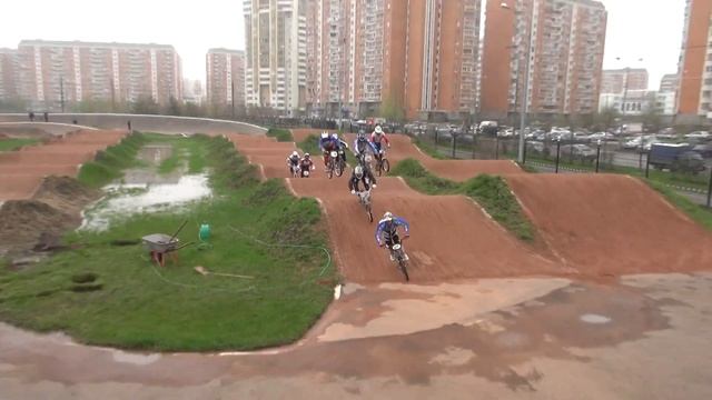 BMX 4 этап кубка России (2) - финал элита мужчины смотреть онлайн