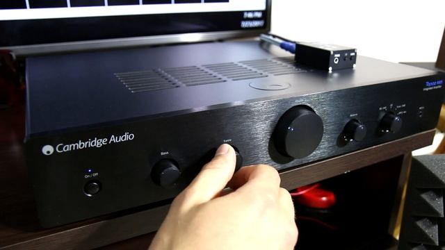 DALI Zensor 1 + Cambridge Audio TOPAZ AM5 sound bass test смотреть онлайн