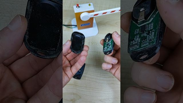 Проверка на прочность: переехали пульт машиной смотреть онлайн