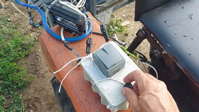 опрыскиватель на минитрактор смотреть онлайн