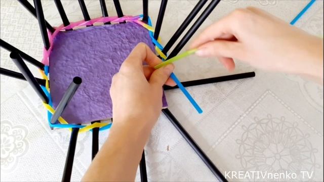 DIY / КОРЗИНКА ИЗ КОКТЕЙЛЬНЫХ ТРУБОЧЕК \ cocktail basket #KREATIVnenkoTV смотреть онлайн