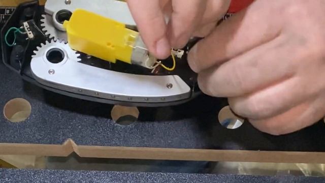 Ghostbusters Spirit Halloween PKE Meter Motor Control Mod смотреть онлайн