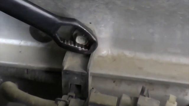 УНИВЕРСАЛЬНЫЙ ГАЕЧНЫЙ КЛЮЧ ДЛЯ СОСЕДА ПО ГАРАЖУ С АЛИЭКСПРЕСС смотреть онлайн