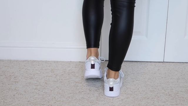 MUST HAVE SNEAKERS 2020 / TRAINER COLLECTION смотреть онлайн