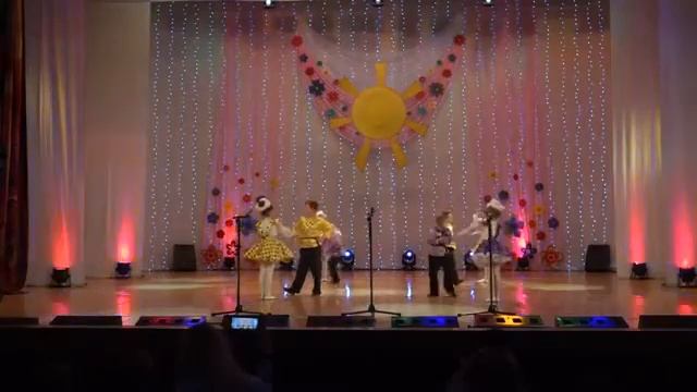 Веселая полька смотреть онлайн