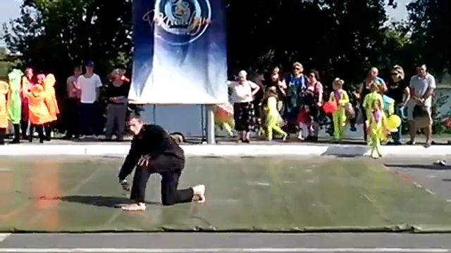 Школа брейк дансу Street b-boys - Виступ тренера смотреть онлайн