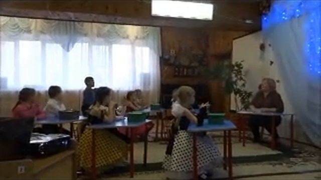 Занятие "Профессии" в подготовительной группе МБДОУ "Инсарский детский сад "Золотой ключик" смотреть онлайн