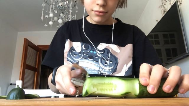 Ка чистить банан? смотреть онлайн