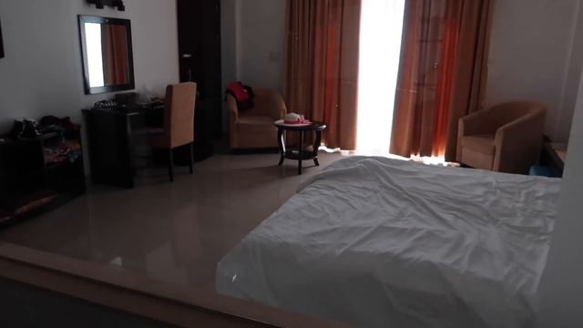 Вьетнам, Фантхиет, Муйне.Отель Sailing Bay Beach Resort 4* обзор номера ocean view смотреть онлайн