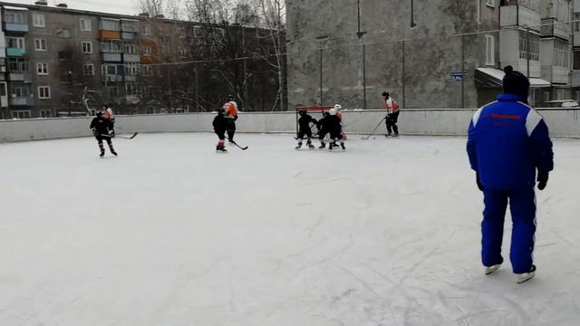 26/12/2017 Разведчик vs Юниор-Спутник смотреть онлайн