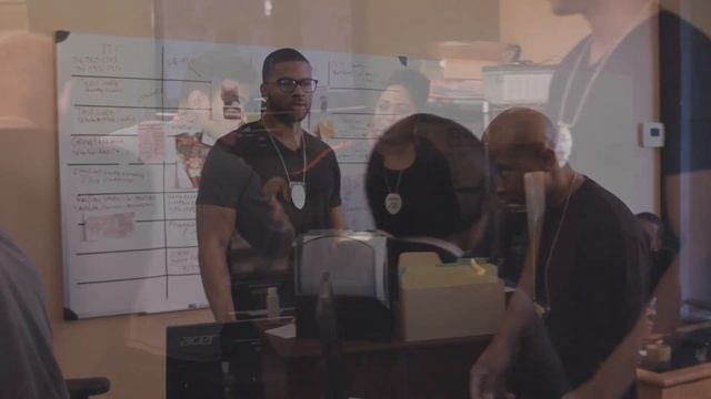 Divided We Fall (2021) — Official Trailer смотреть онлайн