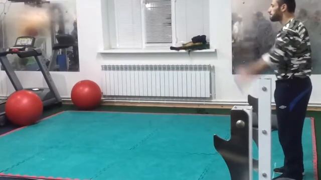 Мировой рекорд, прыжок с места смотреть онлайн