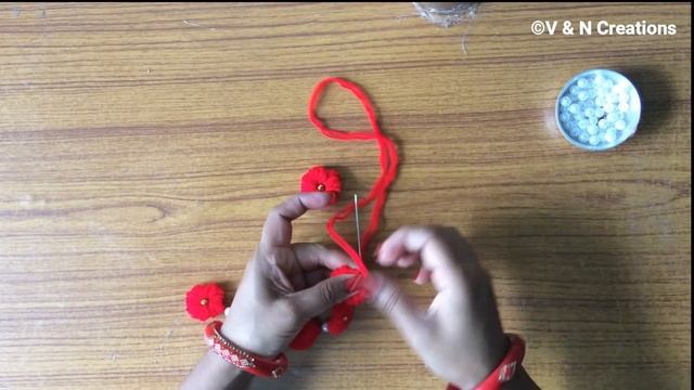 DIY | Woollen Craft Idea | Door Toran Making With Left Over Wool | Home Decoration Idea смотреть онлайн