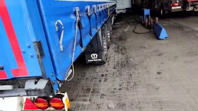 ДАЛЬНОБОЙ ПО РОССИИ ? САМАЯ ПОГАНАЯ АВТОМОЙКА В ПИТЕРЕ!!! ОТБАЛАНСИРОВАЛ КОЛЁСА. смотреть онлайн