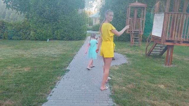 База отдыха КЛЁВАЯ. Где отдохнуть на речке Днепр? Обзор турбазы на речке. Обзор жилья и территории. смотреть онлайн