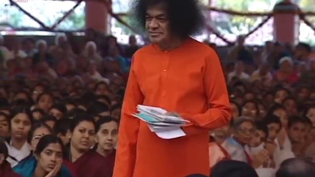 28 - Hari Om Tat Sat Namah Shivaya | Sri Sathya Sai Bhajans смотреть онлайн