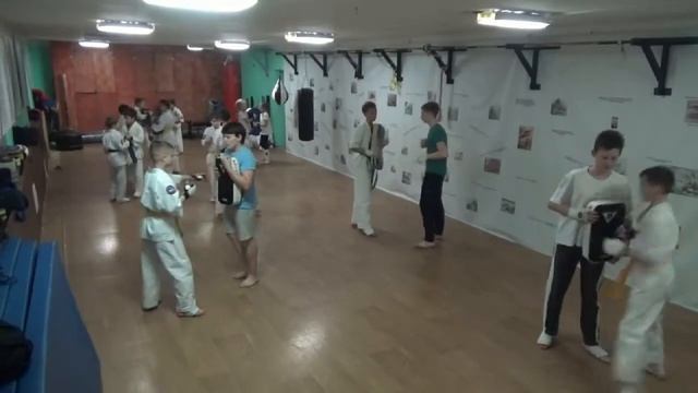 Тренировка 19 декабря 2019 года. Группа №3 Киокусинкай Каратэ Климовск смотреть онлайн