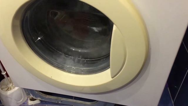Течь стиралки Lg WD10192N где-то справа. Пока запишем в загадки. Астрахань март 2020 смотреть онлайн
