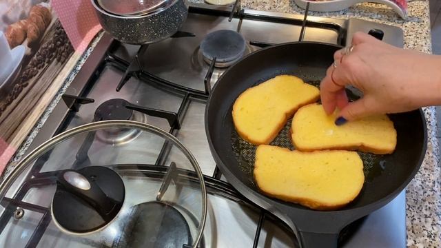 Вкусные и сладкие ГРЕНКИ из ничего | Irina Belaja смотреть онлайн