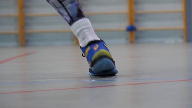 Лучшие волейбольные кроссовки Asics Sky Elite FF MT | Обзор | Megasport смотреть онлайн