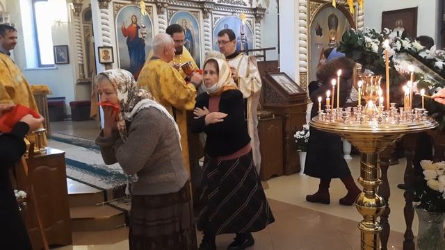 Престольный праздник.19.12. Причастие. Храм Святителя Николая. Г. Уссурийск. Прим. край. смотреть онлайн
