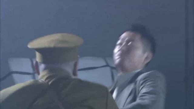 【抗日打鬥電影】日本女軍官闖進停屍房搜查共軍，怎料屍體突然復活，直接被嚇傻！⚔️ 抗日 | Kung Fu #抗日 #電影 #軍旅