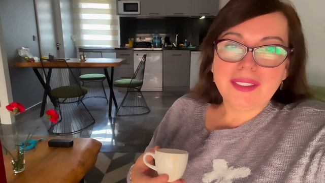 У молодого мужчины подарки не такие, как у старого! #ленахеппи #lenahappy #ленахэппи