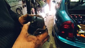 Mitsubishi Carisma Сlub Belarus - Установка фаркопа , и велокрепления .